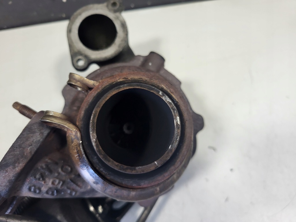 Турбіна турбонагнітач citroen c4 grand picasso 2 1.6bluehdi 9804119380 Зі Шроту