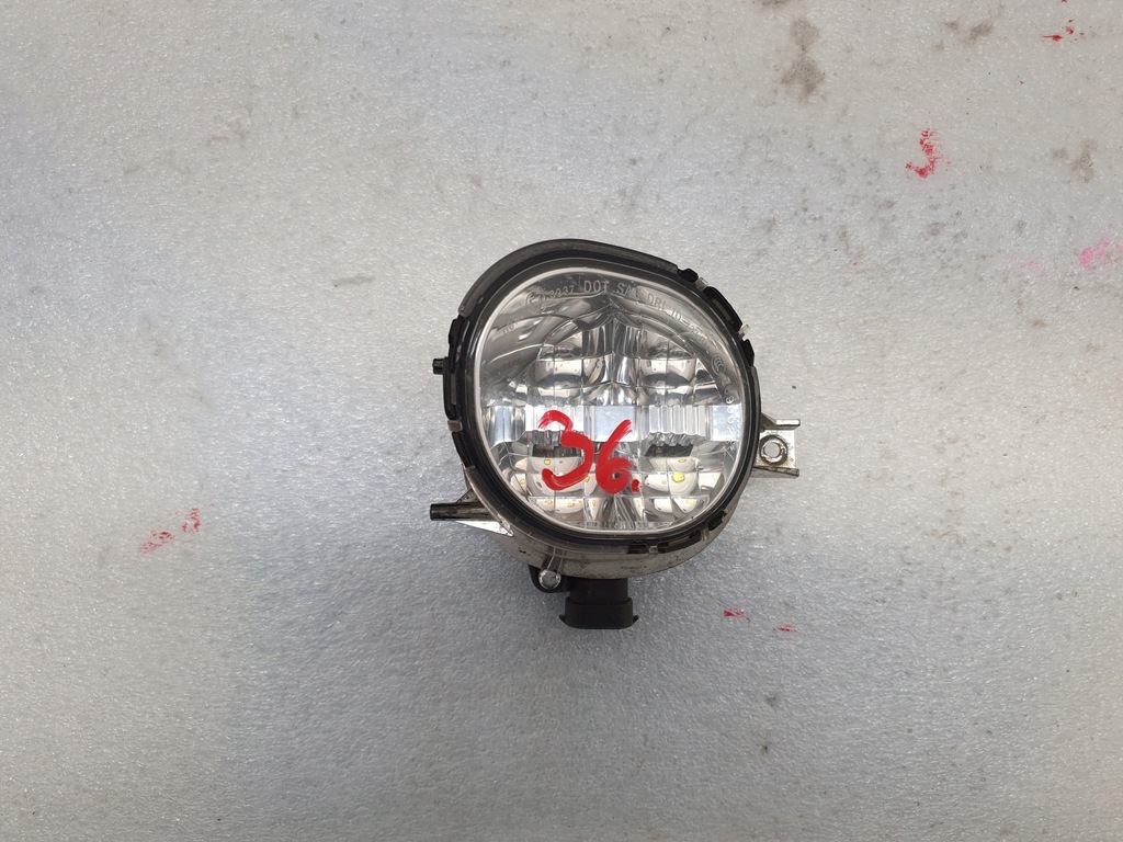 фото №1, Volvo s40 ii v50 противотуманная фара правый drl led 31353107