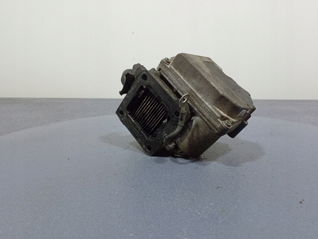 фото №5, Hyundai i30 i 1.6 crdi дроссельная заслонка 35100-2a760