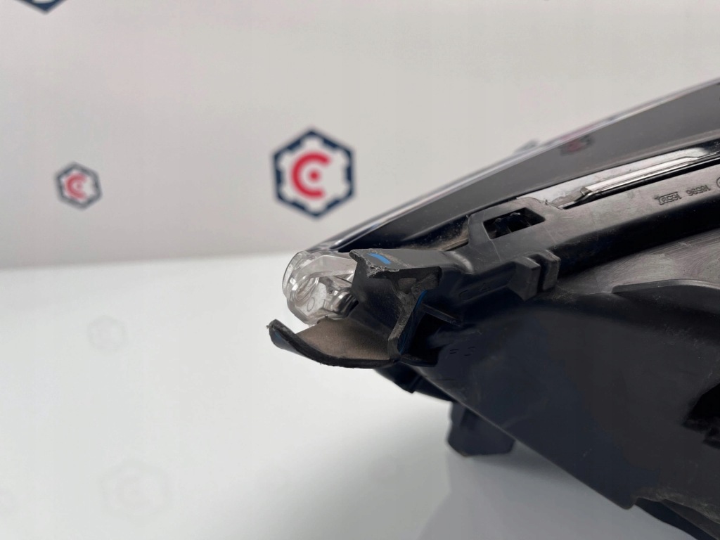 фото №4, Лампа правая перед ford mondeo mk5 full led 2015-