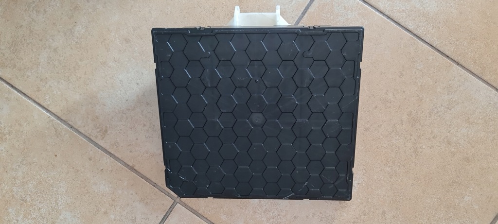 фото №7, Volkswagen оригинальный номер 5q0937086ak