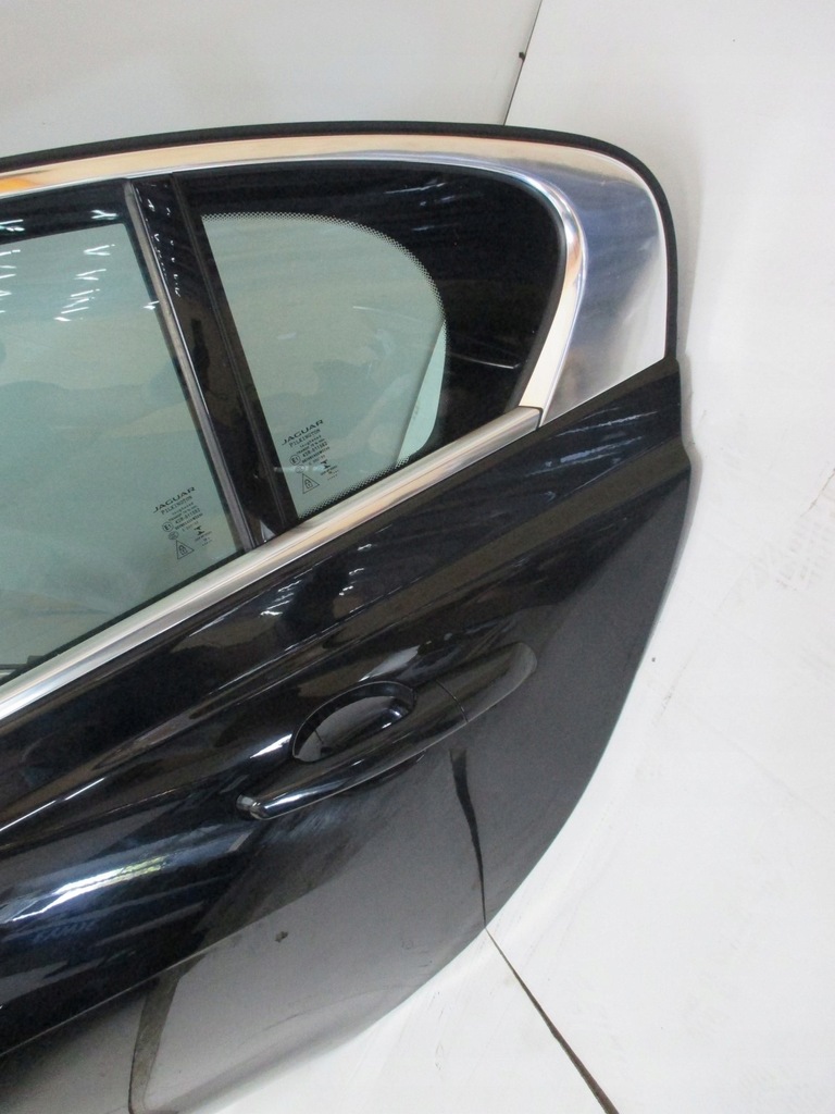 фото №7, Дверь левая задние jaguar xe 16r