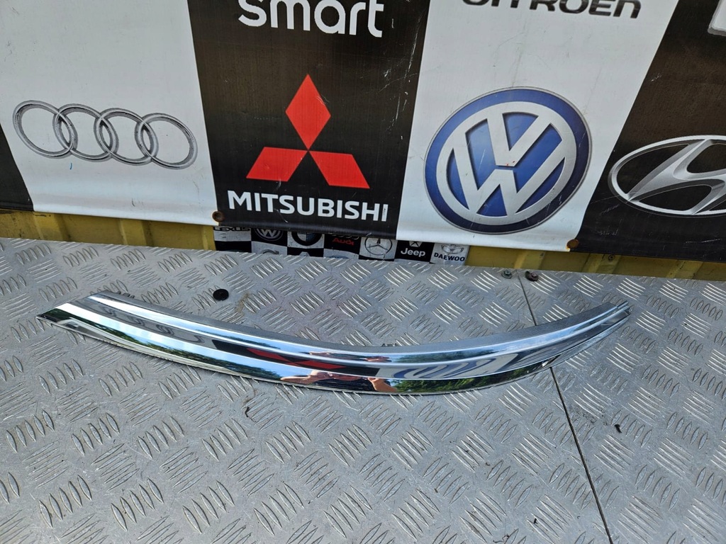 фото №5, Toyota corolla e16 молдинг лампы левая хром