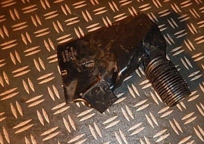 фото №1, Audi s6 c5 4.2 v8 300 km труба повітрозабірник повітря