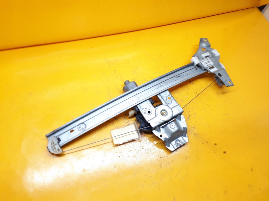 фото №8, Підйомник el.szyby правий перед toyota avensis t22