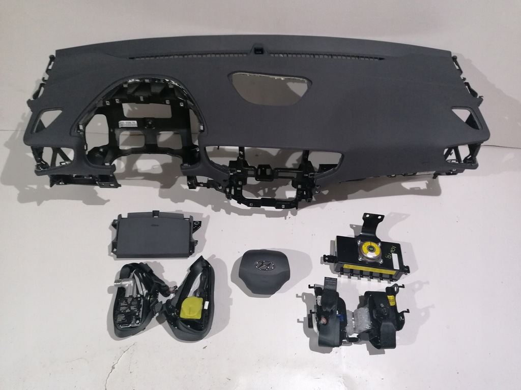 фото №1, Hyundai ioniq панель приладів консоль подушка безпеки подушки безпеки ремені оригінал демонтаж