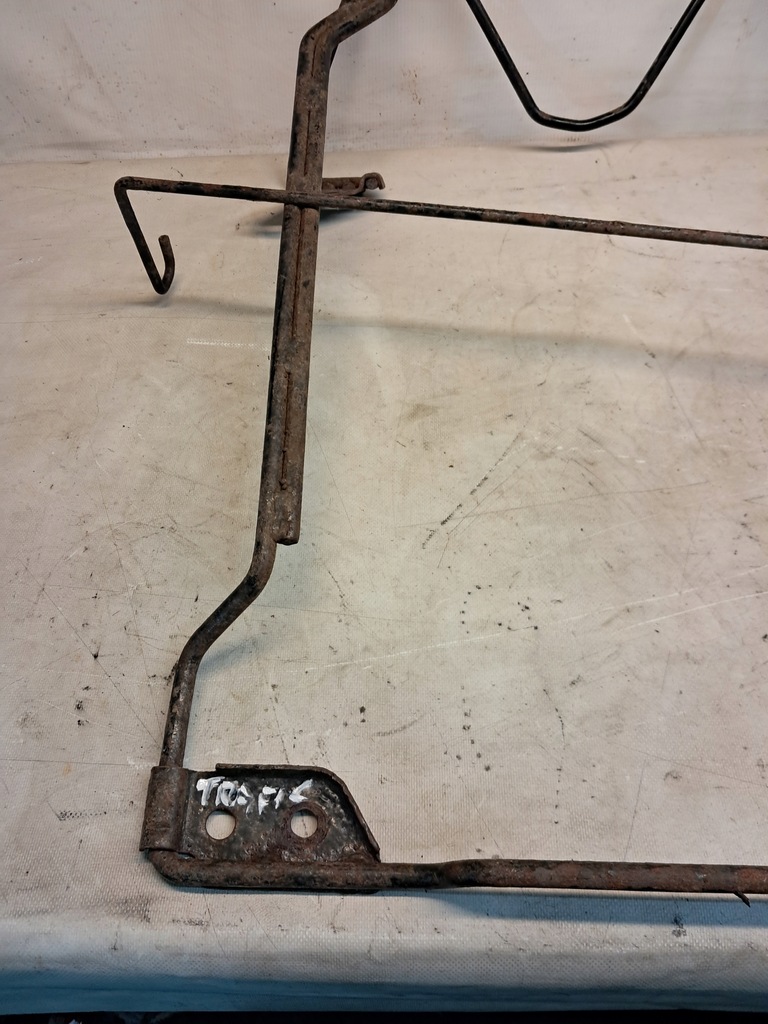 фото №3, Корзина кронштейн колеса запасного renault trafic iii 23r