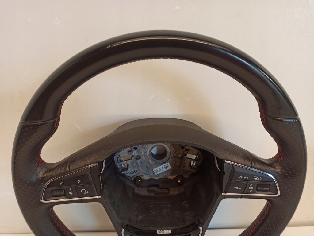 фото №6, Seat leon iii fr воздуховод кожа czerwona nić