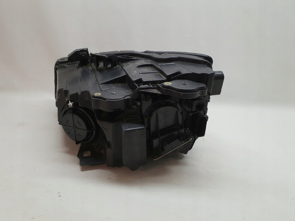 фото №8, Audi q2 16- лампа права перед звичайна 81a941004