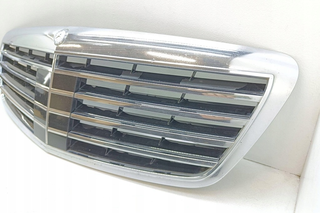 фото №10, Решётка радиатора mercedes-benz s w221 2218800283 3.5l бензиновый 200kw 2007