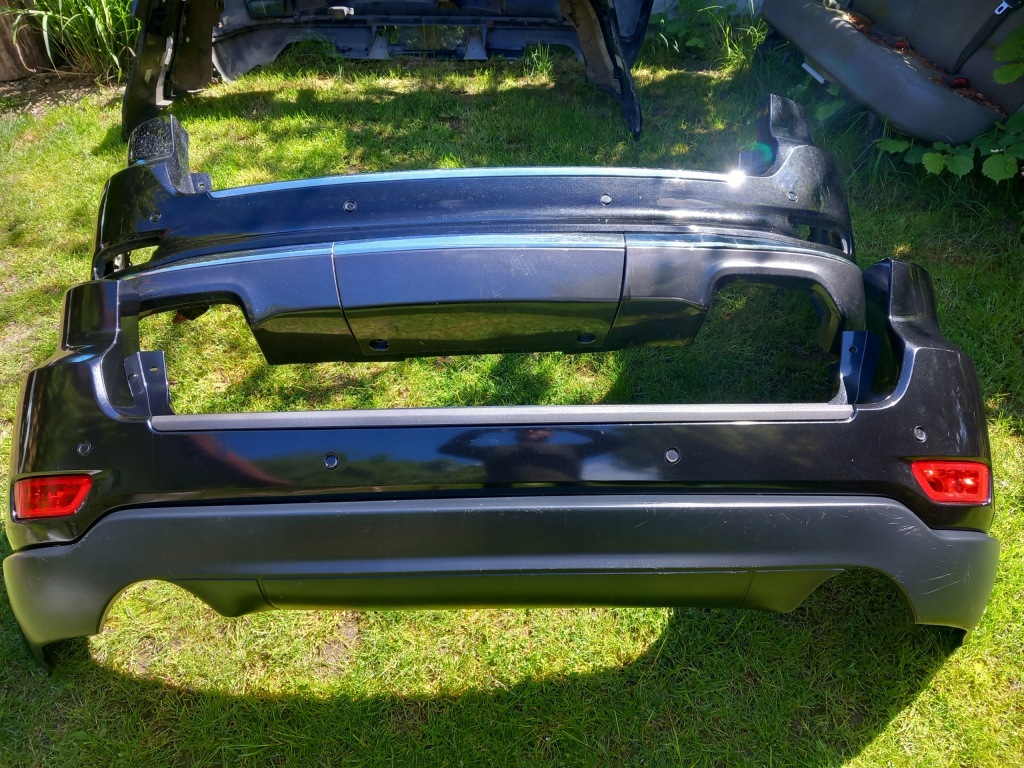 фото №1, Jeep grand cherokee wk 2-бампер задний