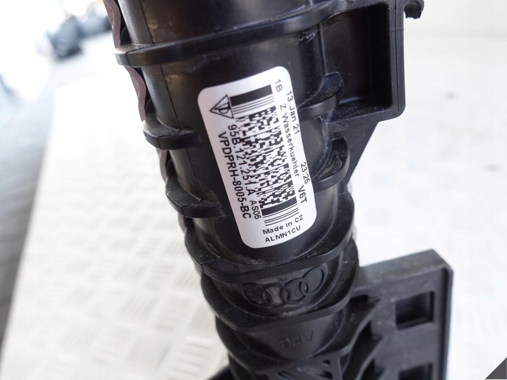 Porsche macan 95b 3.6 turbo радиатор воды с Разборки