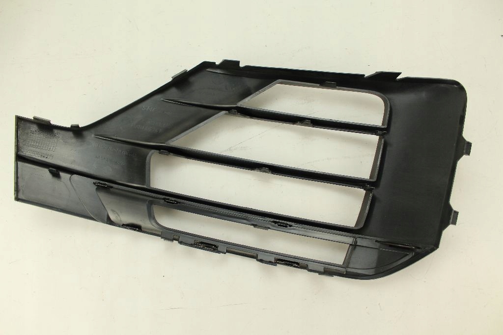 фото №6, Решітка бампера audi q2 права 81a807682a