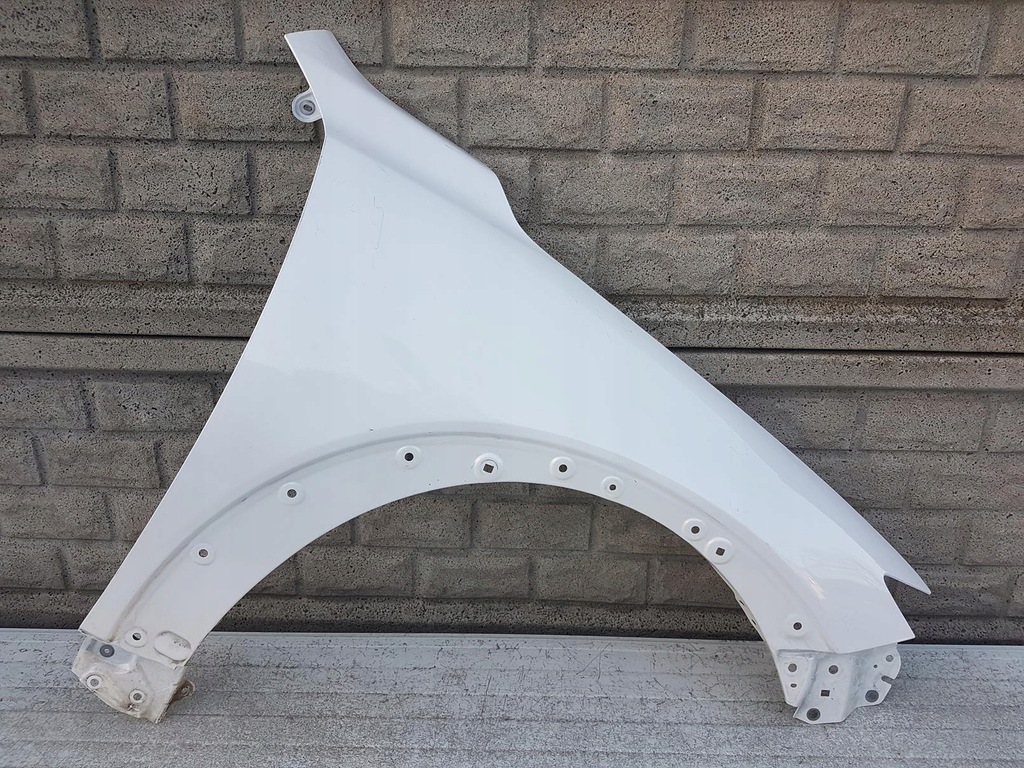 фото №1, Mazda cx3 cx-3 крила передній правий