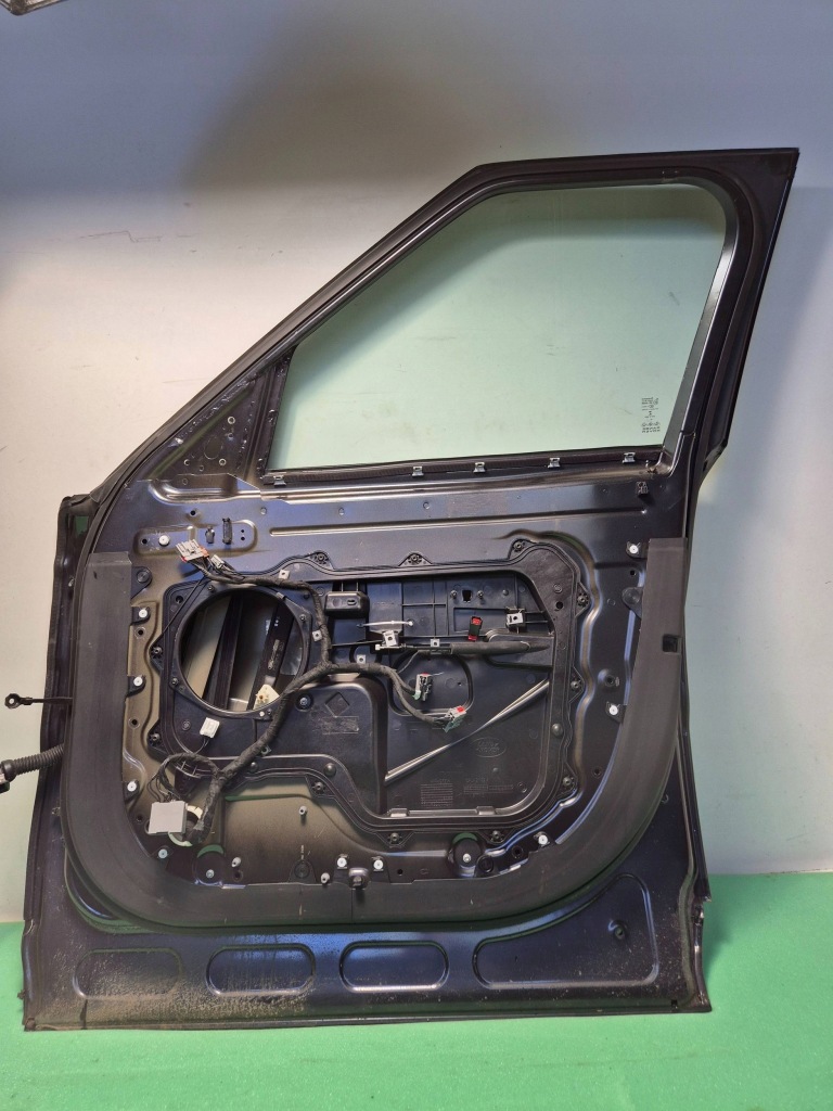 Дверь передняя правая range rover sport l494 carpathian grey 1av Цена