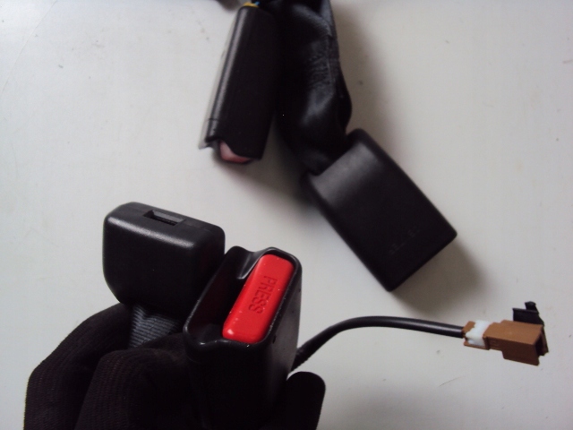 фото №2, Замки ремней hyundai kona 2018-