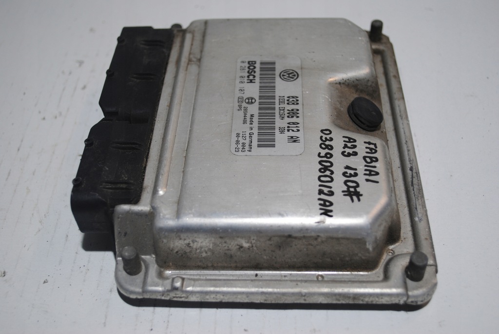 фото №6, Бортовий комп'ютер двигуна skoda fabia i 038906012an