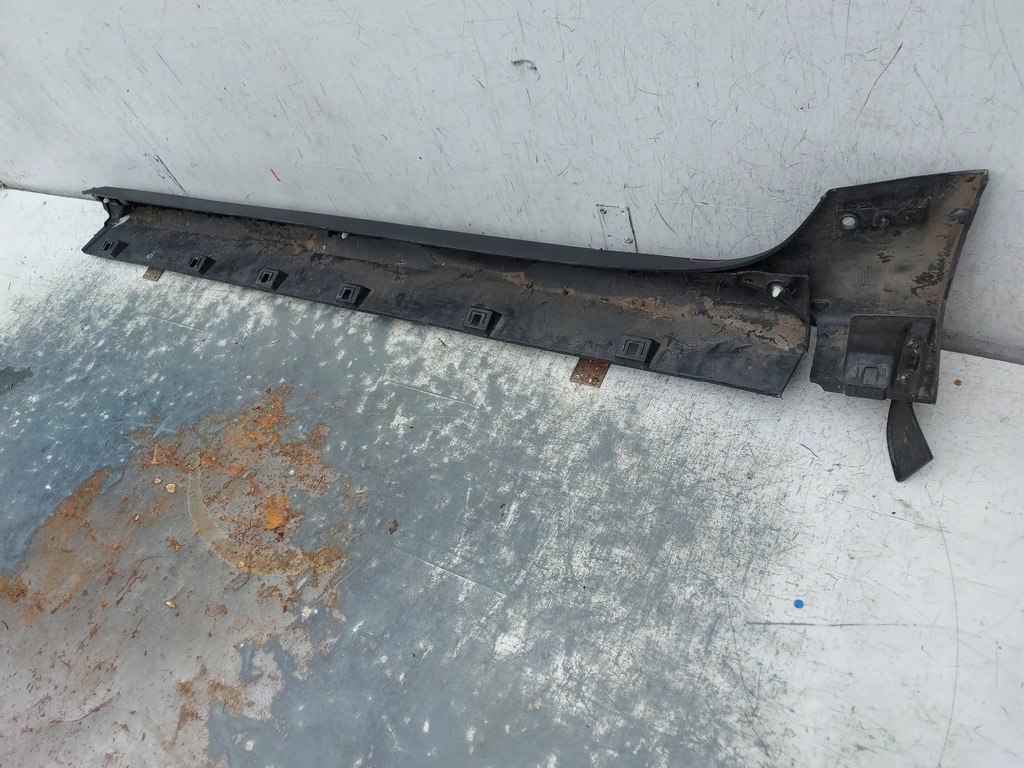 фото №13, Dacia duster 2 ii 17- правая молдинг порог порог накладка