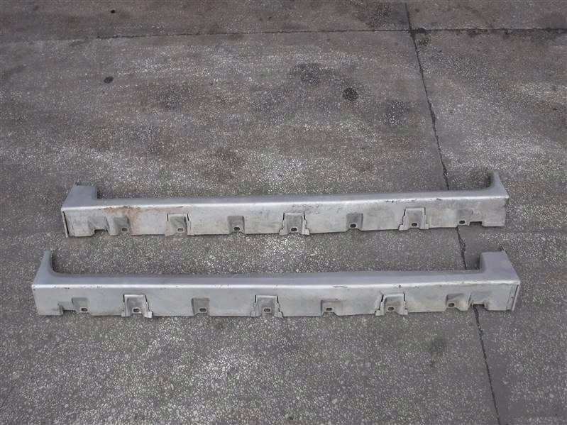 фото №1, Накладки пороговые правая левая наружная suzuki liana