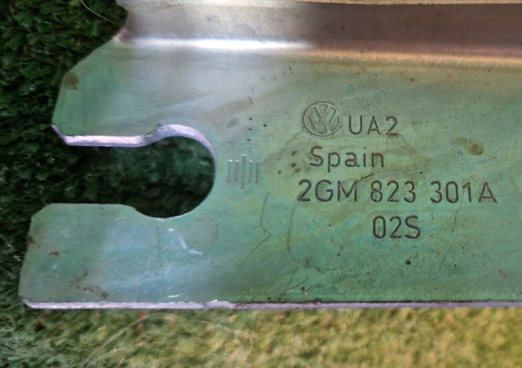 фото №4, Петля капот правый левый vw t-cross 2gm823302 2gm823301a комплект