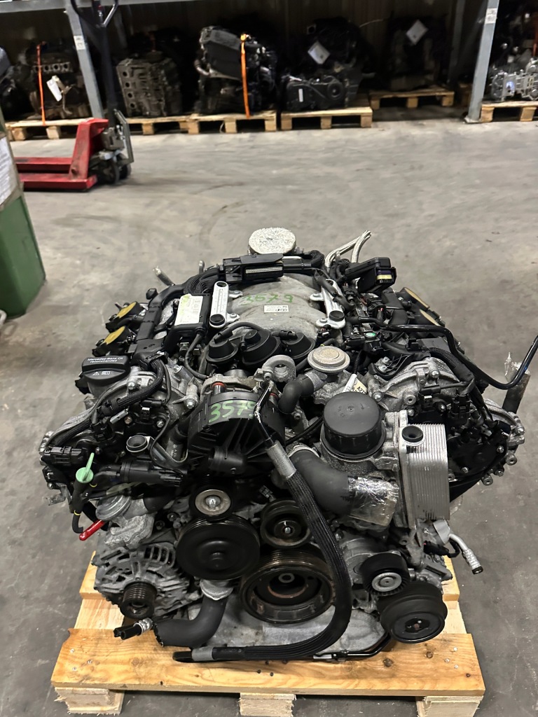 фото №1, Двигатель mercedes c klasa 300 3.5 v6 272 970