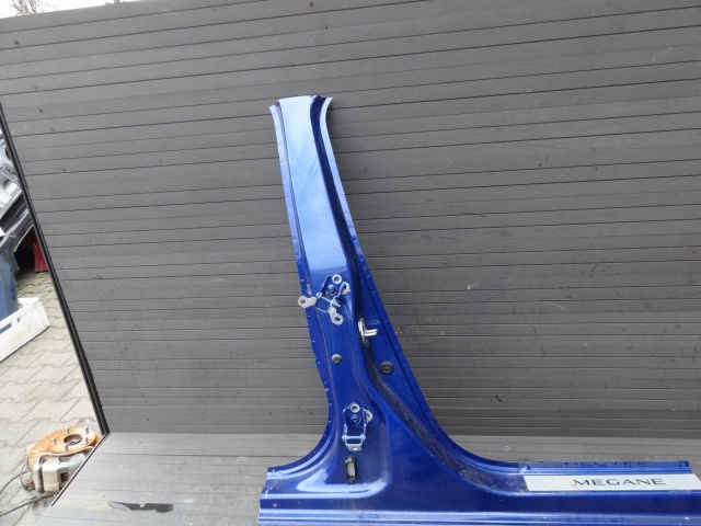 фото №3, Renault megane iv 2020 блок двигателя порог правый оригинал