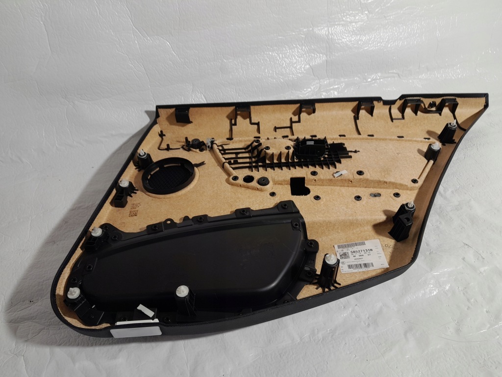 фото №7, Bmw 3' f30 обшивка двері лівий задня czarna шкіра