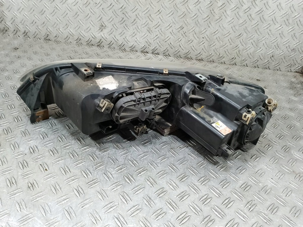 фото №7, Лампа перед правая ксенон mazda 6 02-08 f014003907-rh