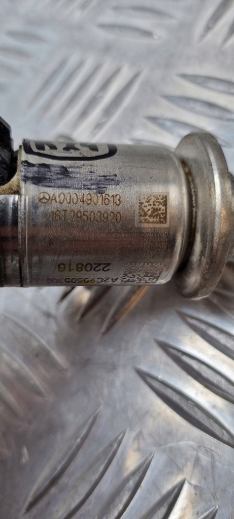 фото №11, Mercedes w213 форсунка adblue a0004901613