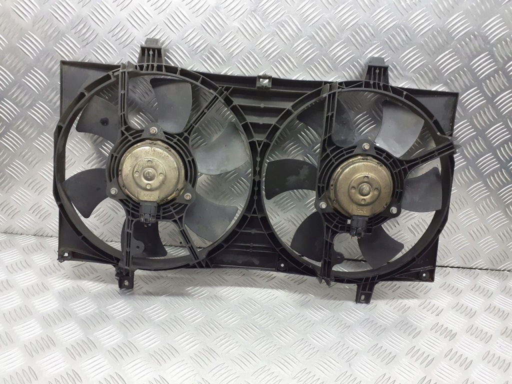 фото №1, Вентилятор радиатора nissan primera p12 2.0 8240296