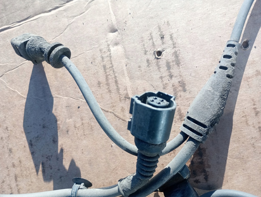 фото №8, Жгут электропроводка суппорт тормозной левый задняя a6 c6 4f0972253r