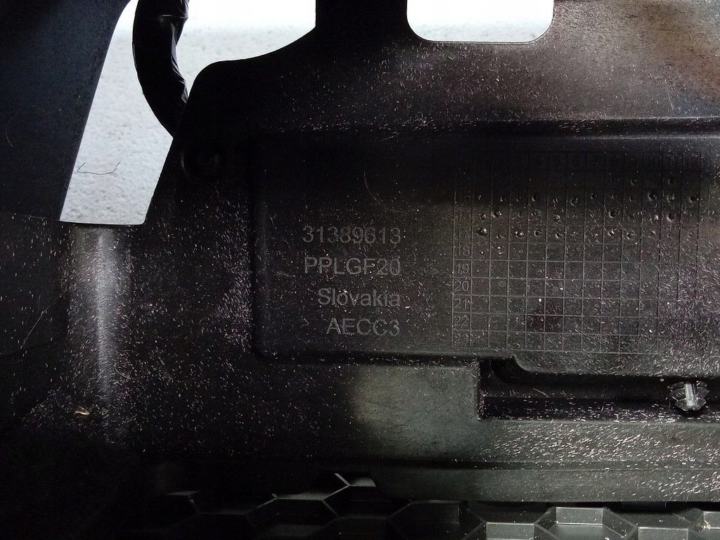 фото №9, Volvo v90 ii туннель средний 31389613 eu