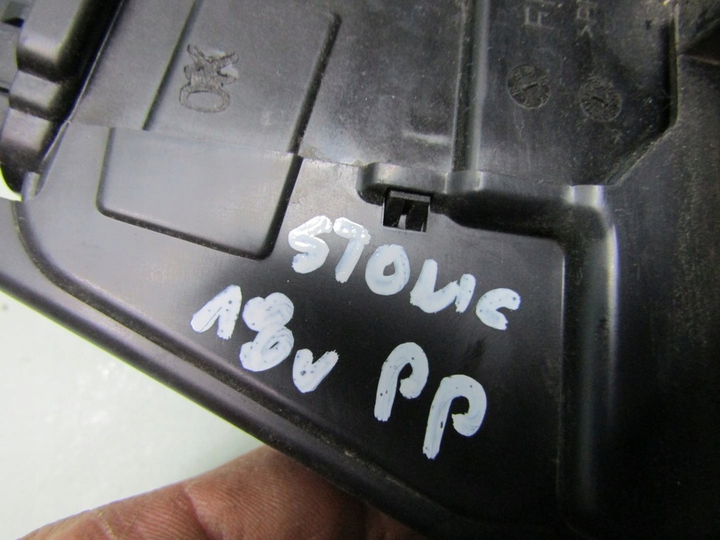 фото №9, Stonic 18r замок дверь правый передний перед 81320-h8060