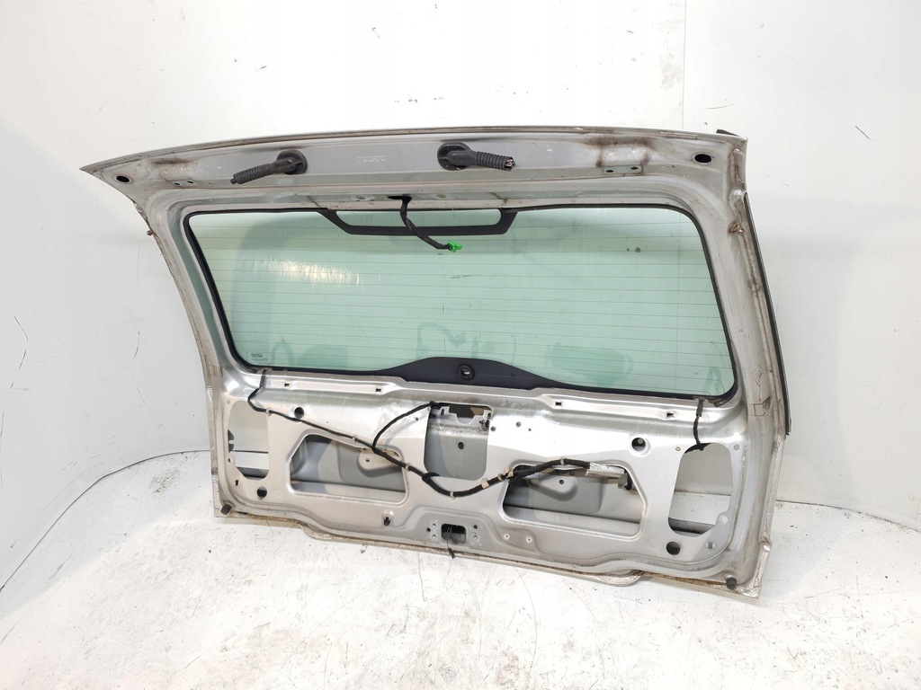 фото №7, Крышка багажника багажника задняя kombi volvo v40