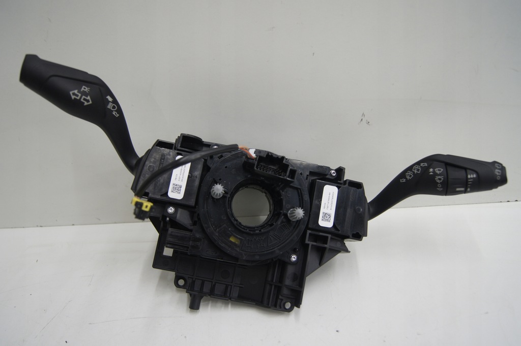 фото №1, C-max ii переключатель комбинированный переключатели