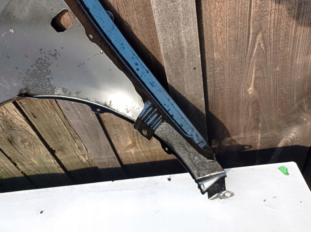 фото №7, Крила правий передній toyota avensis t25 2006-