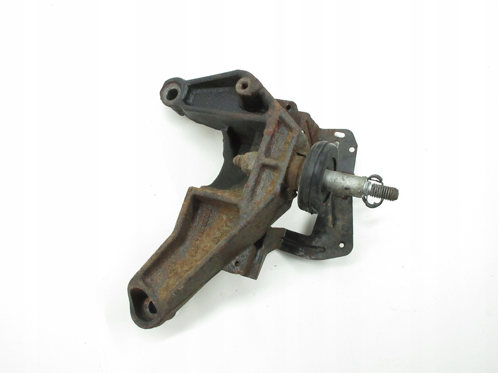 фото №7, Master ii movano 98- 2.5 dci кронштейн подушка двигуна