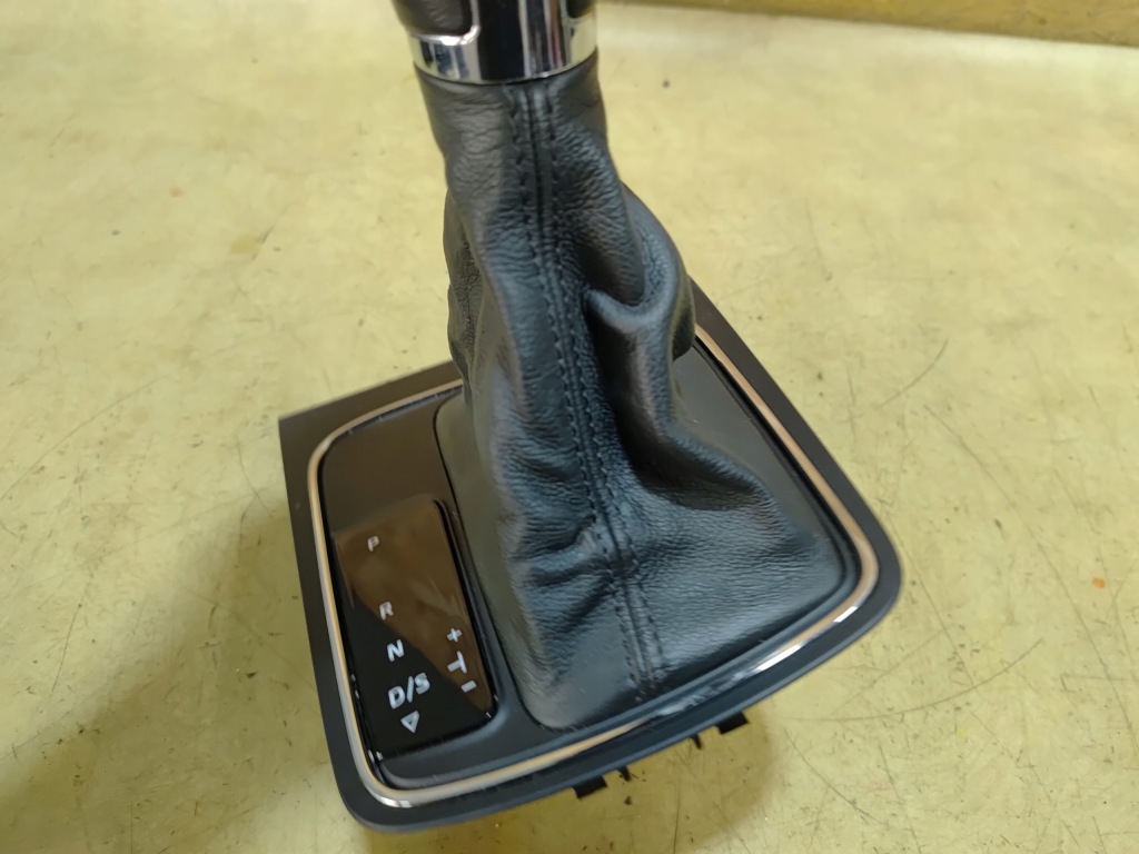 Leon 3 ручка чехол передач автоматическая коробка передач 12- с Разборки