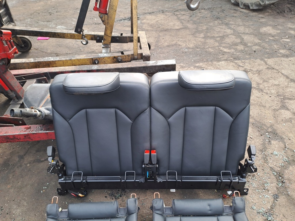 фото №15, Audi q7 4m 16r s-line сиденья заднее сиденье обшивки кожа подогрев 7 легковые