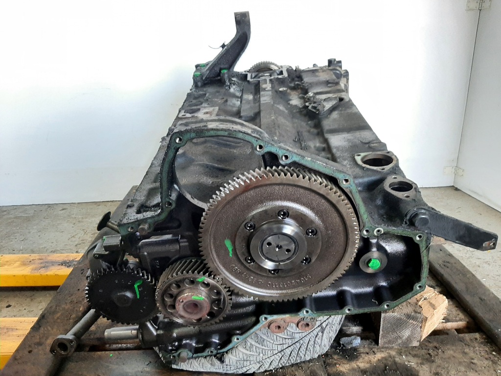 фото №10, Man tga 26.360 euro 3 03r блок двигуна вали поршні d2866 lf27 51011013340