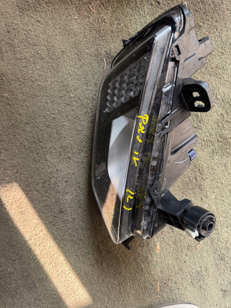 Купить Vw polo iv противотуманная фара led drl левый l90098863