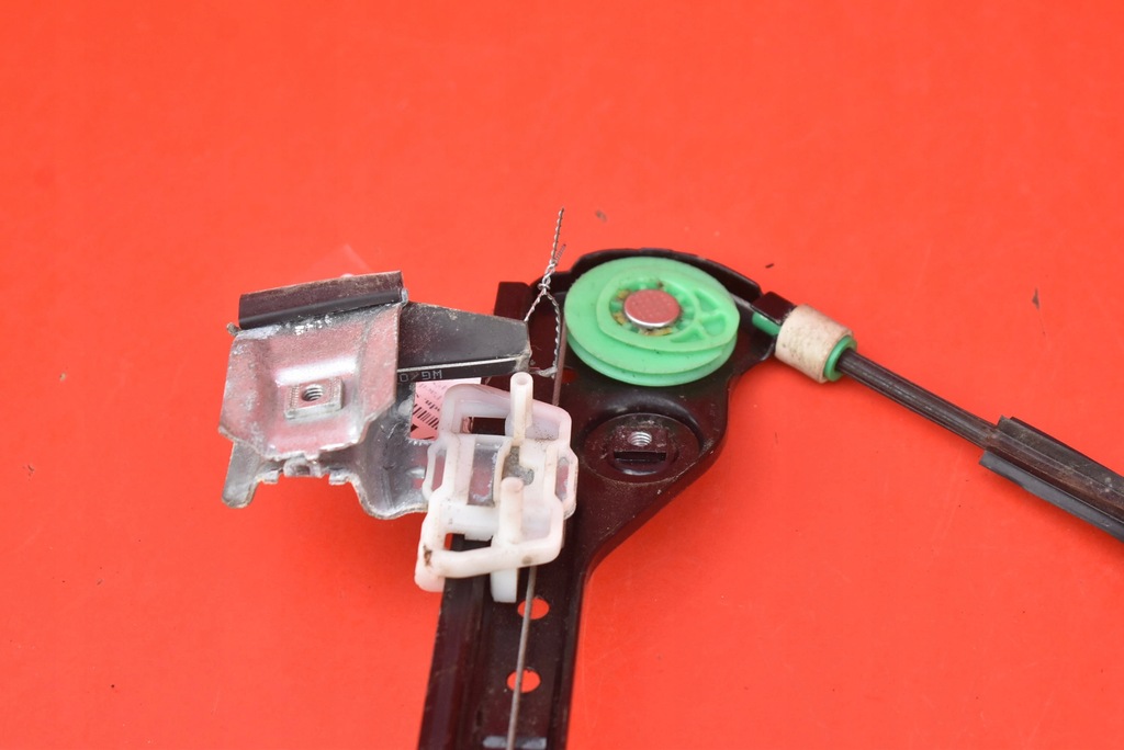 фото №11, Подъемник стекло правый перед eu chrysler pacifica