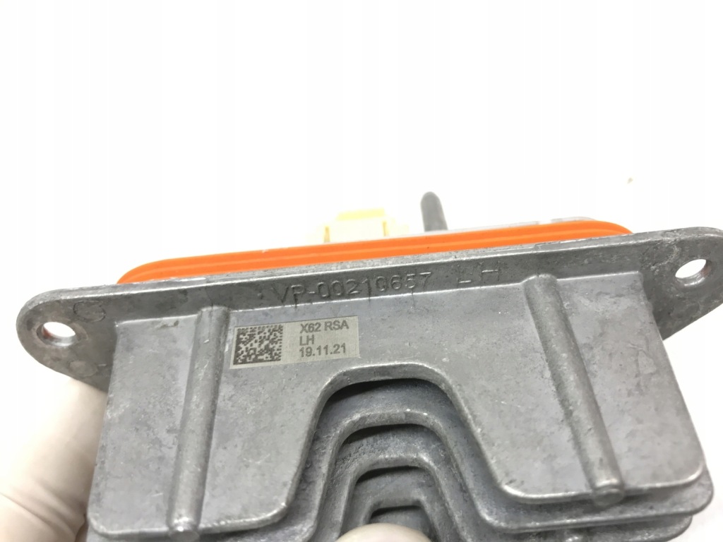 Renault master iv блок розжига модуль led левая оригинал vp-00210657 Недорого