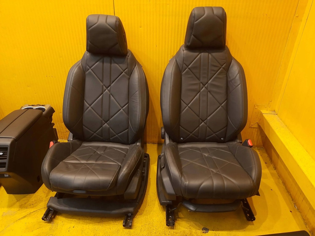 фото №13, Citroen ds7 crossback сиденье заднее сиденье обшивки туннель подогрев