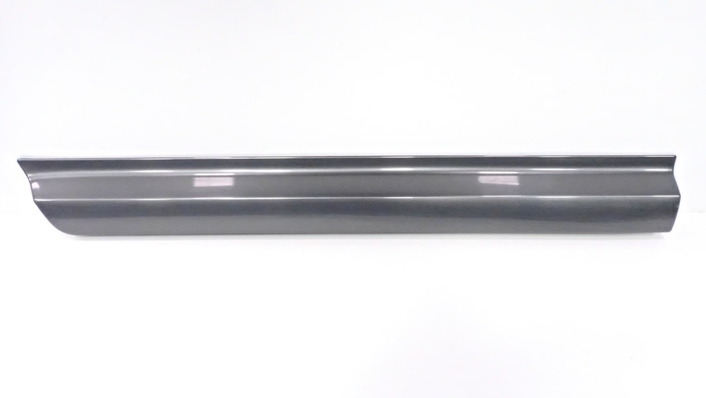 фото №1, 4e0853970a молдинг дверь правый задняя lz7s a8 s8 d3 4e