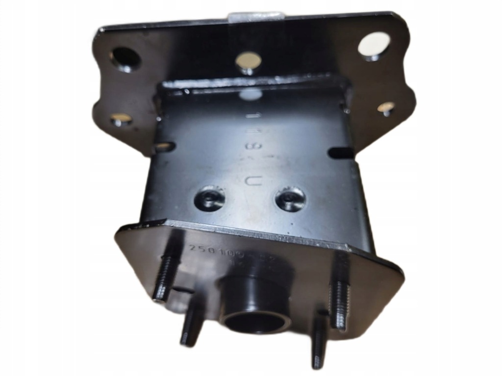 фото №1, Зона деформации кронштейн балка задняя правый nissan qashqai j12