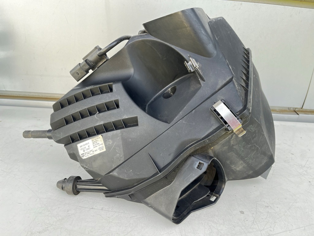 фото №1, Корпус фильтра воздуха audi a4 b8 a5 q5 audi оригинальный номер 059133835e