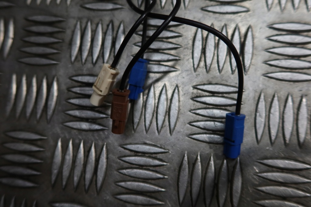 фото №9, Антенна кровельная clio v 282175296r