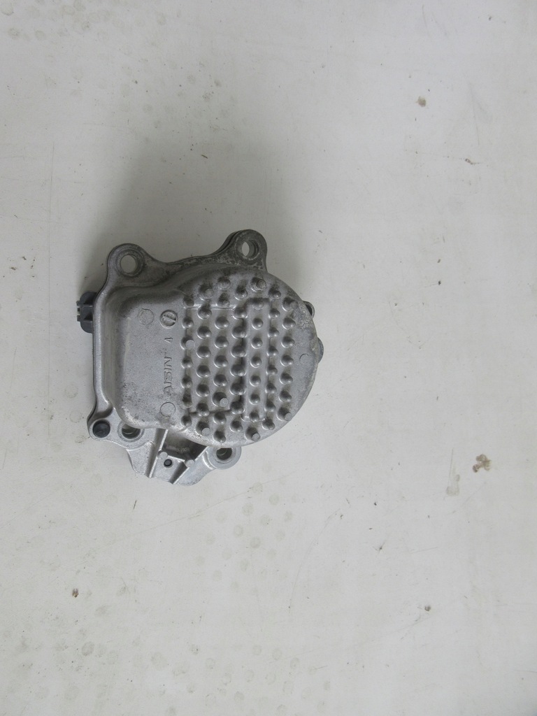 фото №1, Toyota prius iv насос wody гібрид