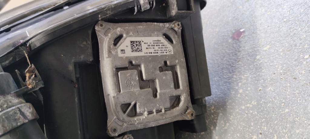 фото №11, Mercedes w221 лампа права передня ксенон lift uk